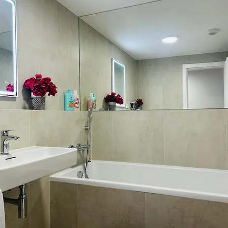 Citylightseuroveatower Братислава