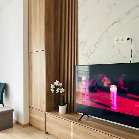 Citylightseuroveatower *