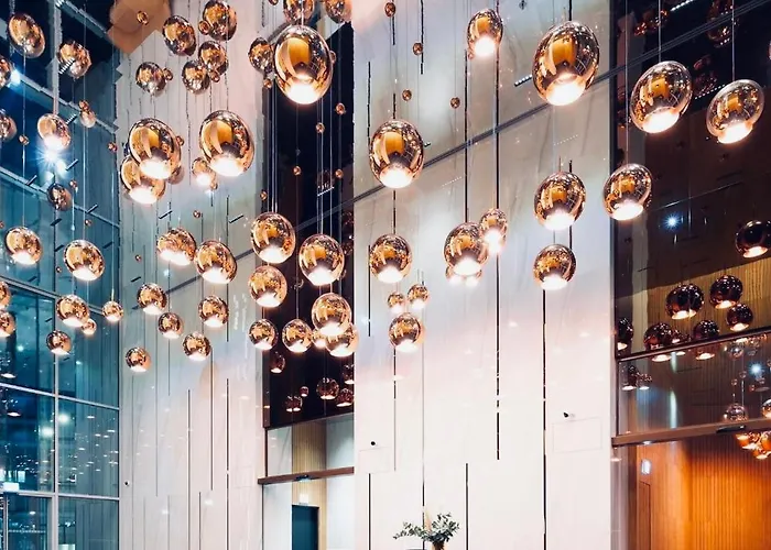 Citylightseuroveatower * 브라티슬라바