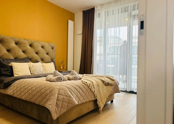 Citylightseuroveatower 아파트